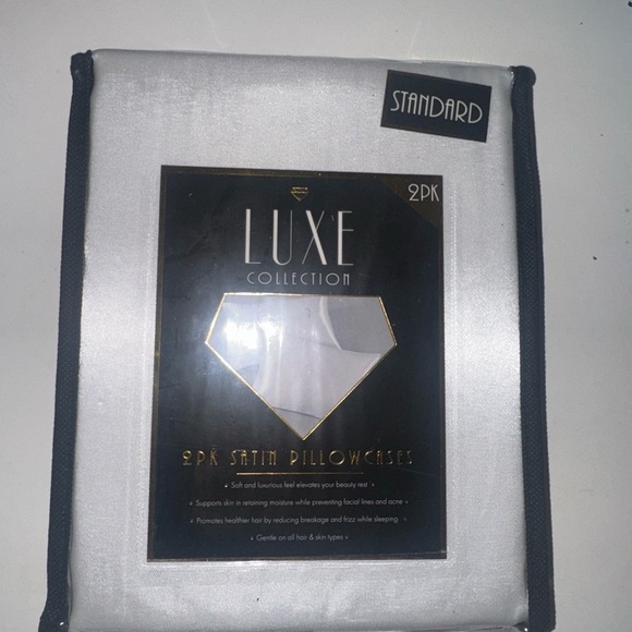 Luxe Collection White Pillowcase Standard 2PK - Picture 2 of 2